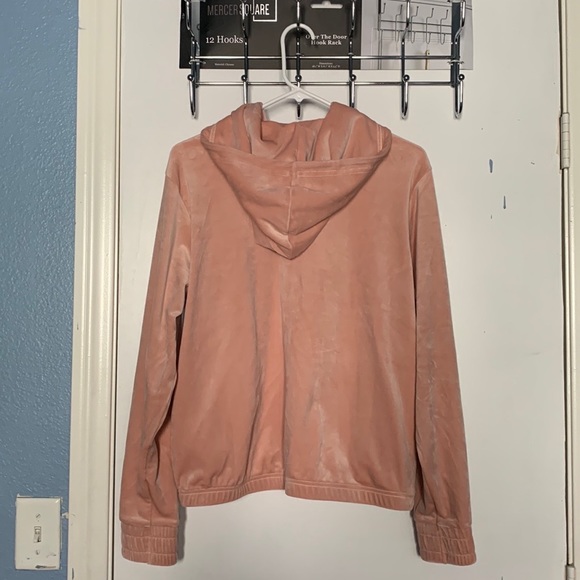 FiLa Velvet Jacket With Hoodie - Picture 3 of 5